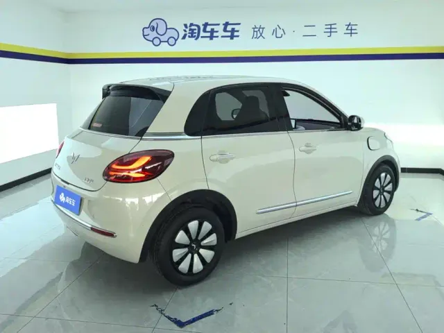 Wuling Bingo — Фото автомобиля 3