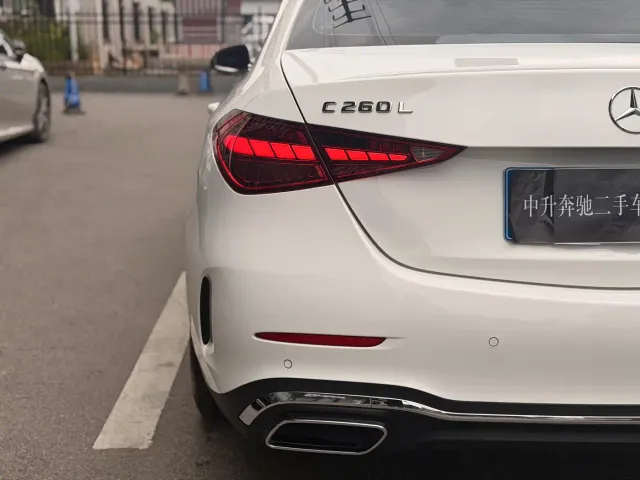 Mercedes-Benz C-Class — Фото автомобиля 10