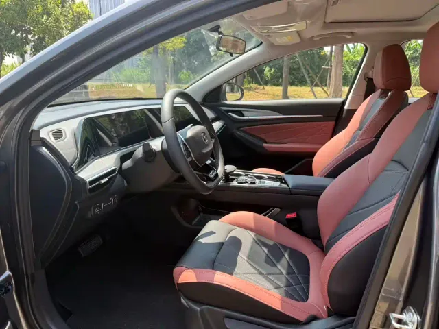 Changan Eado — Фото автомобиля 6