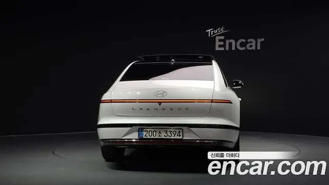 Hyundai Grandeur GN7 — Фото автомобиля 4