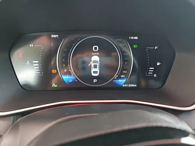 Geely Xingrui — Фото автомобиля 11
