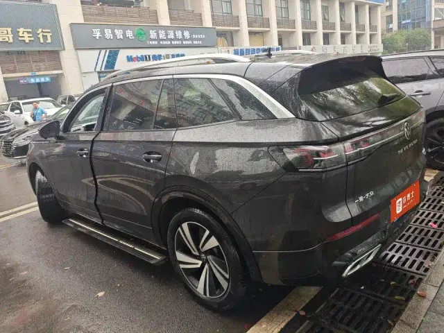 Volkswagen Talagon — Фото автомобиля 7
