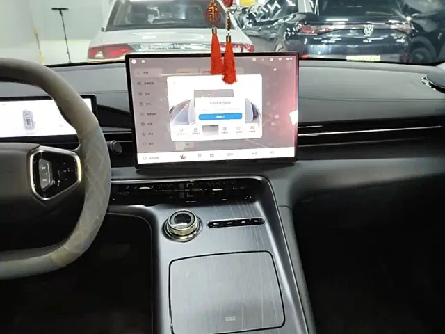 Geely Galaxy E5 — Фото автомобиля 12
