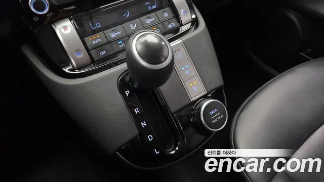 Hyundai Casper — Фото автомобиля 8