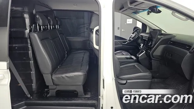 Hyundai Staria Staria Карго 5 мест — Фото автомобиля 12