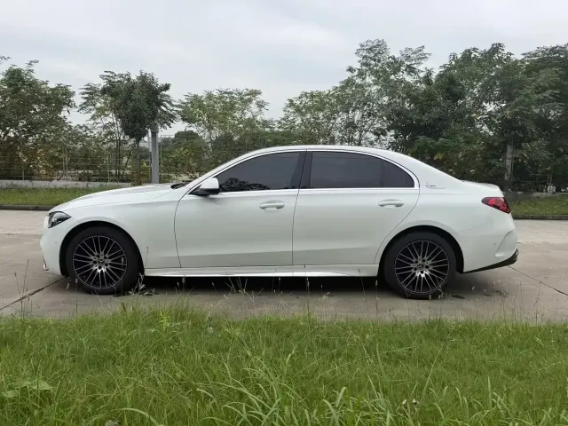 Mercedes-Benz C-Class — Фото автомобиля 5
