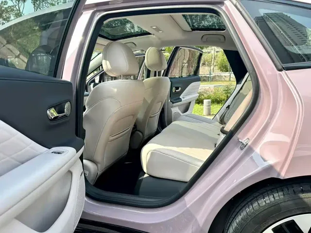 GAC Aion RT — Фото автомобиля 5