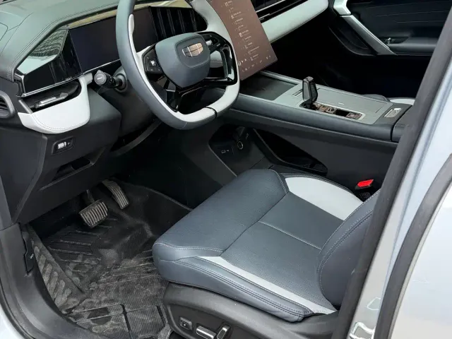 Geely Boyue L — Фото автомобиля 5