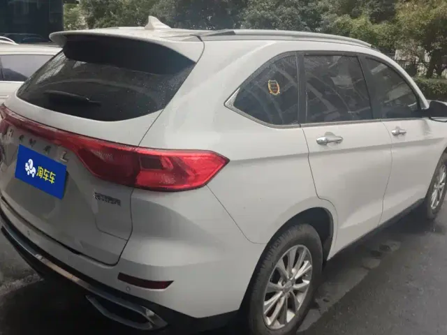 Haval M6 — Фото автомобиля 3