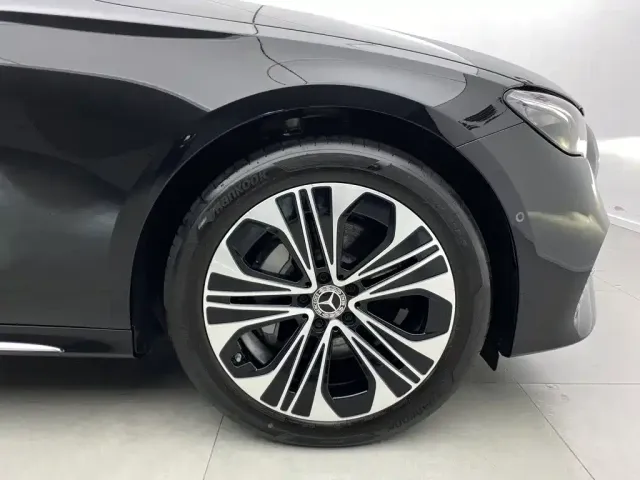 Mercedes-Benz Mercedes-Benz E-Class 2025 Facelift E 300 L Luxury — Фото автомобиля 7