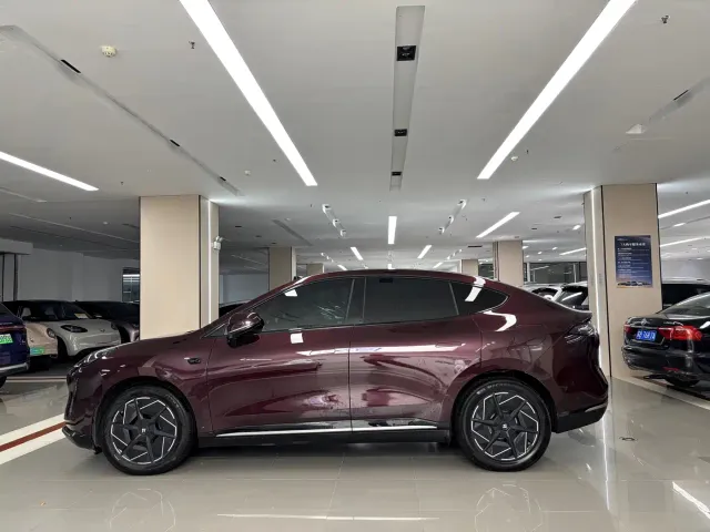 GAC Hyptec HT — Фото автомобиля 8