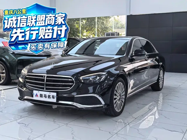 Фотография автомобиля — Mercedes-Benz E-Class