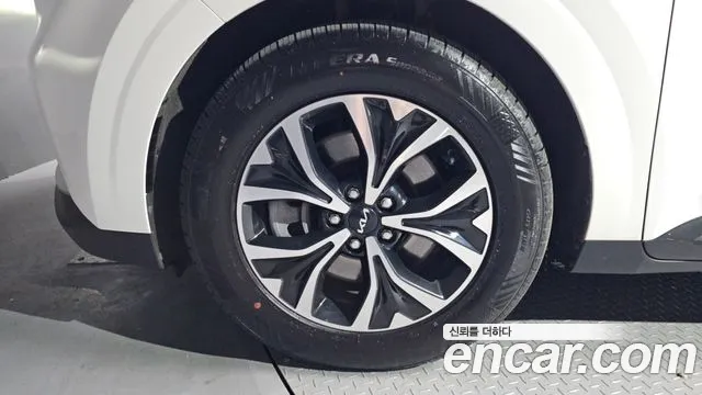 Kia Canival — Фото автомобиля 5