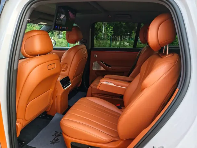 Aito M7 — Фото автомобиля 7