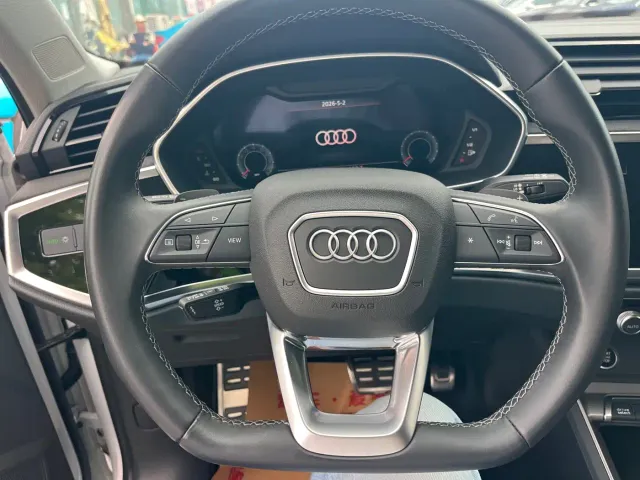 Audi Q3 — Фото автомобиля 8