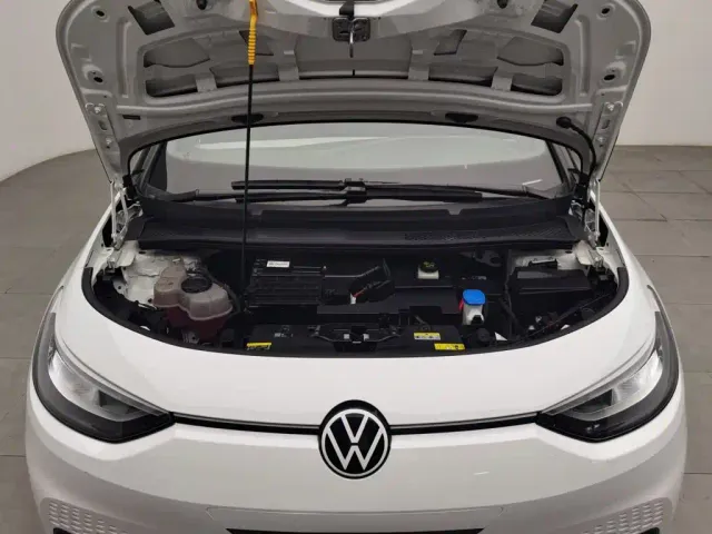 Volkswagen ID.3 — Фото автомобиля 6