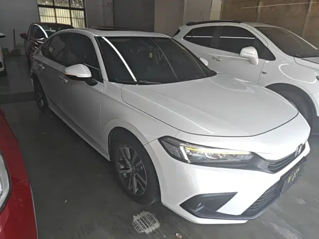Honda Civic — Фото автомобиля 3