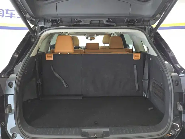 Toyota Highlander — Фото автомобиля 4