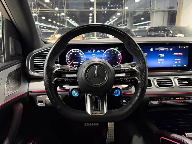 Mercedes-Benz GLE-Class AMG — Фото автомобиля 13