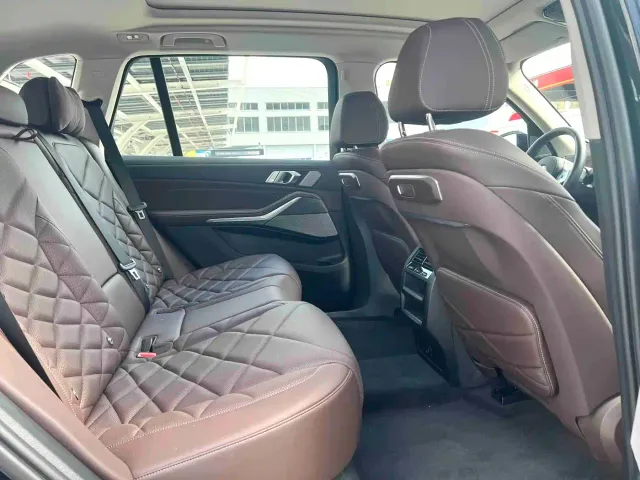 BMW X5 — Фото автомобиля 5