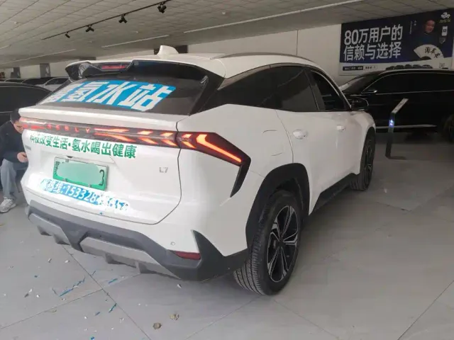 Geely Galaxy L7 — Фото автомобиля 3