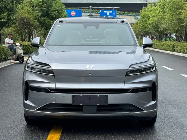 Onvo L90 — Фото автомобиля 2