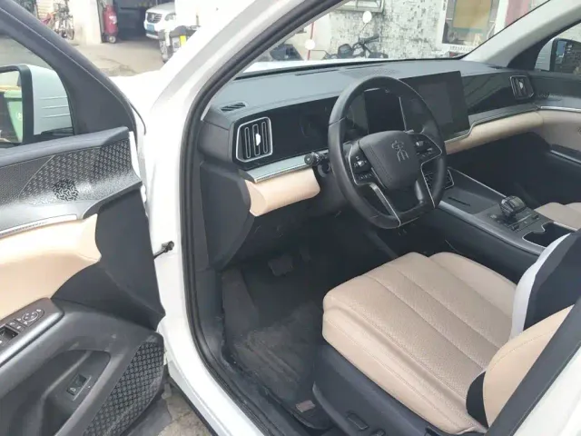 BYD Song Pro — Фото автомобиля 13