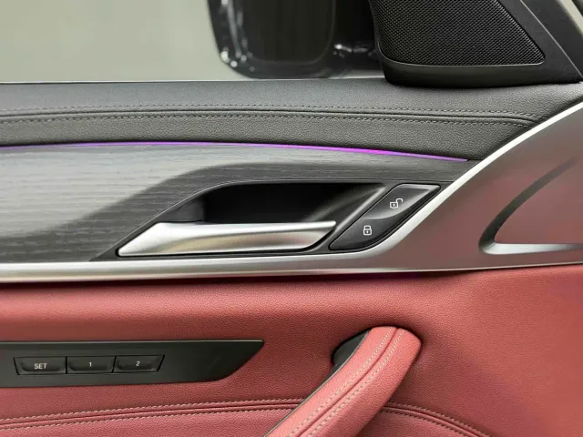 BMW 5 Series — Фото автомобиля 14