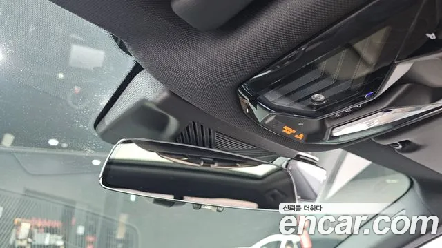 BMW 5 Series — Фото автомобиля 25