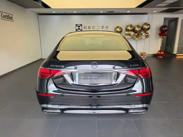 Mercedes-Benz Maybach S-Class — Фото автомобиля 13