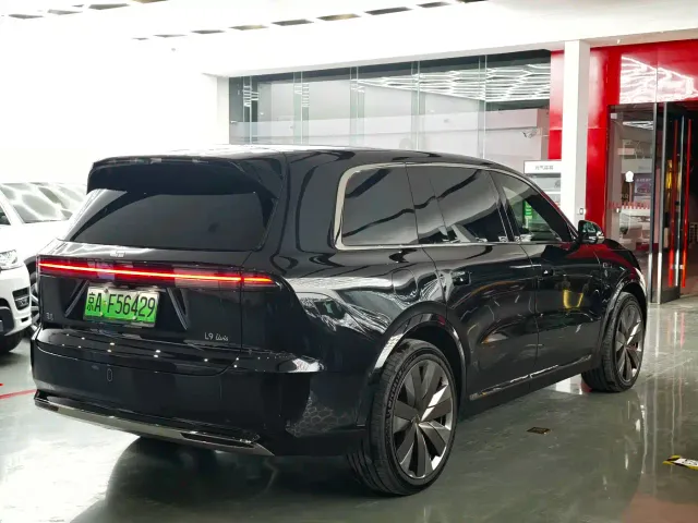Li Auto L9 — Фото автомобиля 8