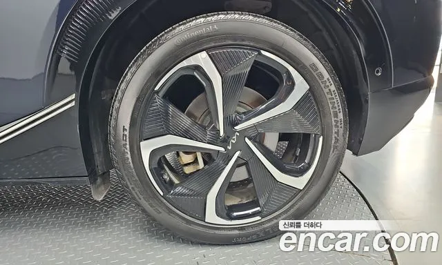 Kia EV6 — Фото автомобиля 6