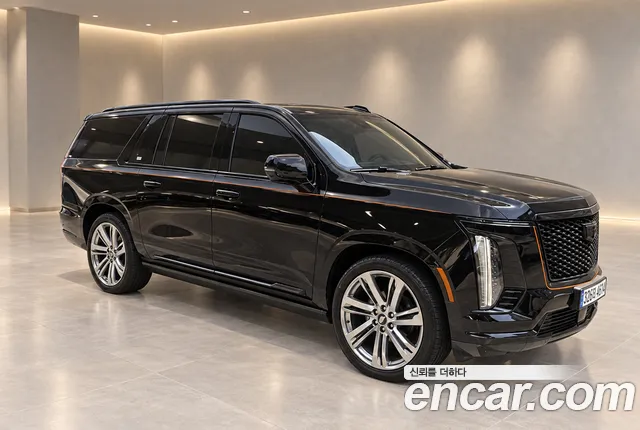 Cadillac Escalade Generation 5 — Фото автомобиля 3