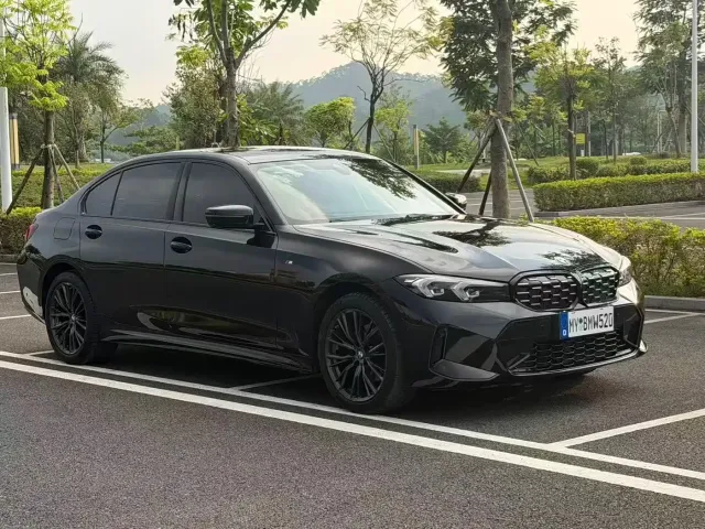 BMW 3 Series — Фото автомобиля 3