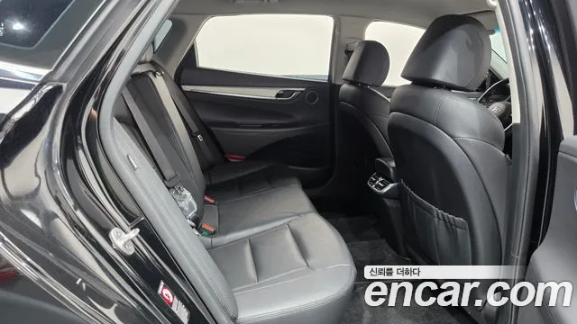 Hyundai Grandeur Новый Grandeur IG 3.0 LPi (Для проката) — Фото автомобиля 10