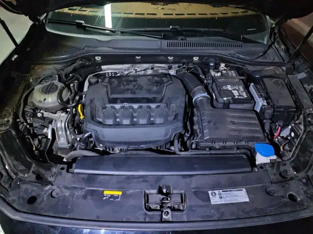 Volkswagen Passat — Фото автомобиля 10