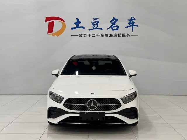 Mercedes-Benz A-Class — Фото автомобиля 3