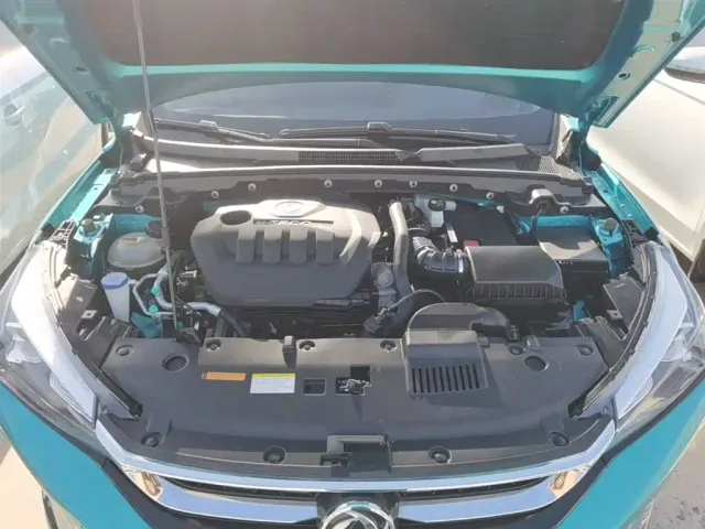 Dongfeng Yixuan — Фото автомобиля 19