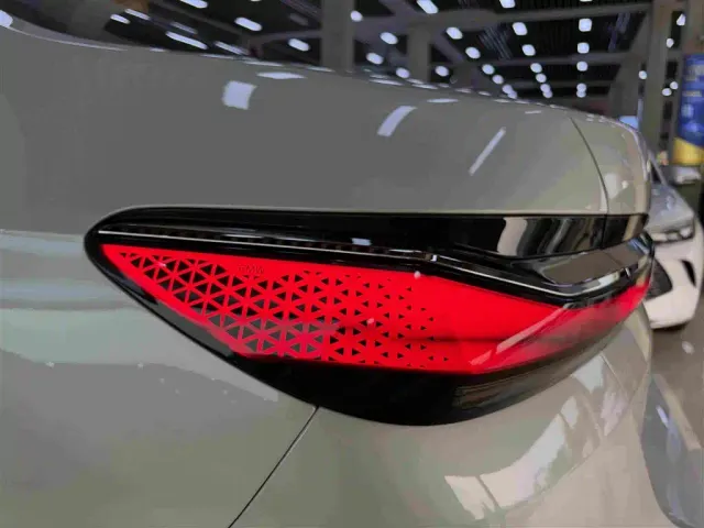 BMW 7 Series — Фото автомобиля 16