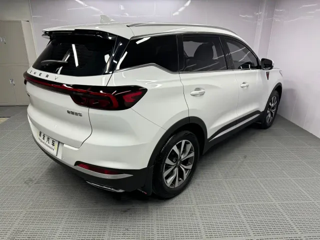Chery Tiggo 7 PLUS — Фото автомобиля 19