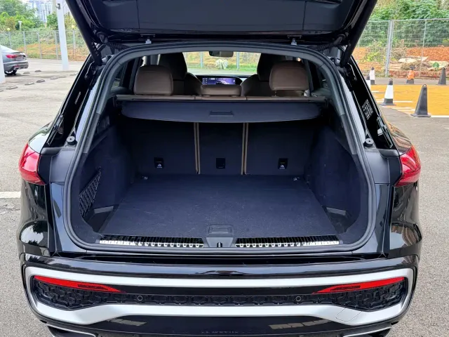 Audi Q5L — Фото автомобиля 10