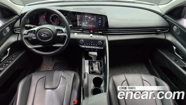 Hyundai Avante — Фото автомобиля 10