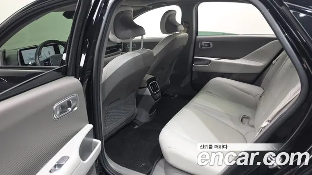 Hyundai Ioniq 6 — Фото автомобиля 16