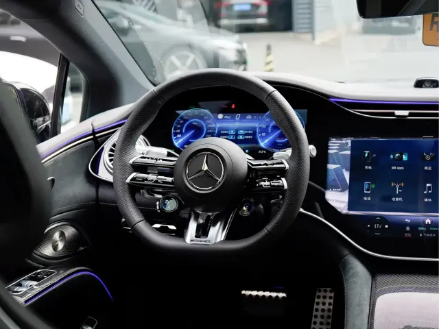 Mercedes-Benz EQS AMG — Фото автомобиля 21