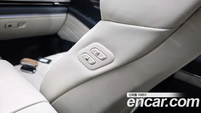 Genesis GV80 — Фото автомобиля 30