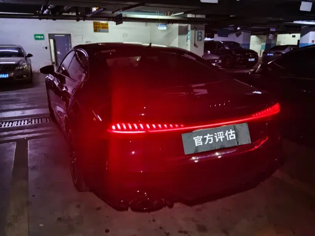 Audi A7L — Фото автомобиля 2