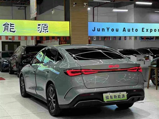BYD Seal 06 — Фото автомобиля 13