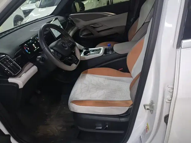 BYD Song Pro — Фото автомобиля 13
