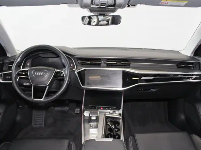 Audi A6L — Фото автомобиля 9