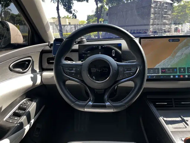 BYD Seal 06 DM-i Touring — Фото автомобиля 13